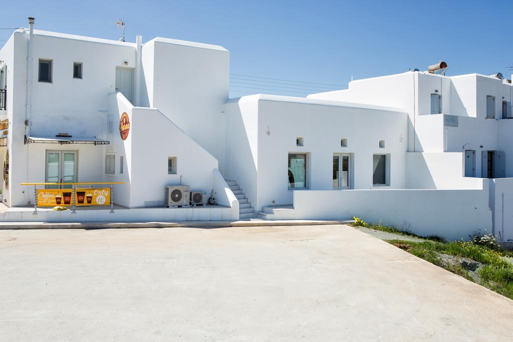 Panos Apartment Naousa Exterior foto